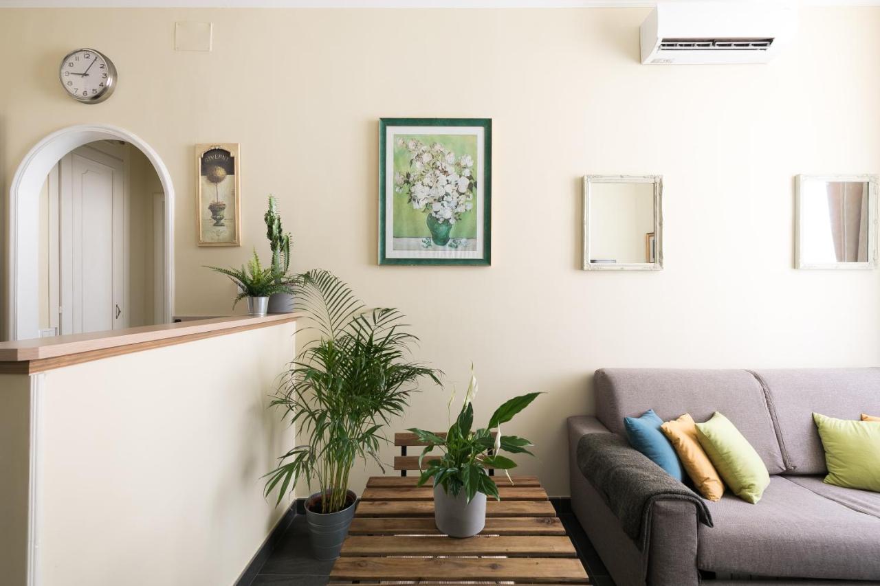 Tevere Rome Apartments ภายนอก รูปภาพ